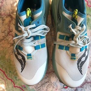 Saucony Endorphin Rift W’s sz 7.5